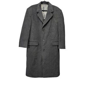 Kuppenheimer Vintage Three Button Men's Gray Wool-Cashmere Blend Lined Overcoat
